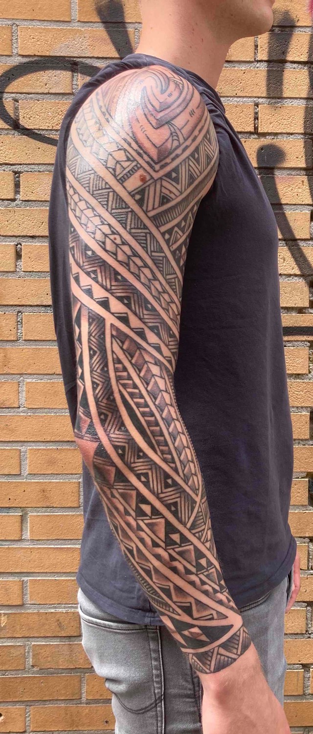 polynesian   
